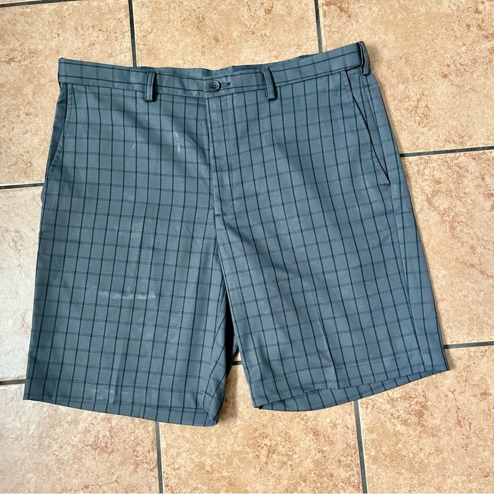 Men's Gray Checkered Shorts